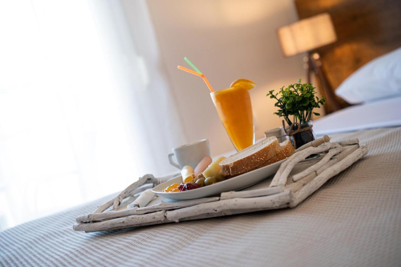 Olympic Hotel Moírai エクステリア 写真